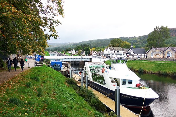 2 Days on the Loch Ness Canal of Caledonia and the Highlands - Fort Augustus and the stepped canal locks
