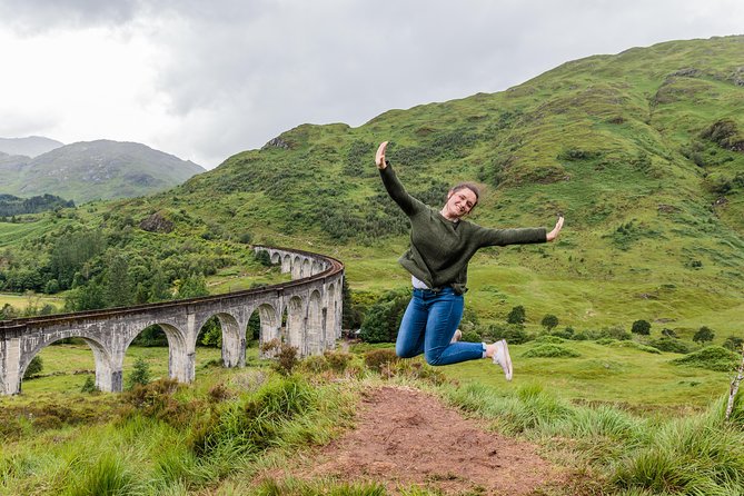 3-Day Budget Backpacker Isle of Skye and the Highlands Tour from Edinburgh - Guide quality can shape the whole trip