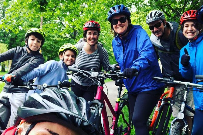 'A Wee Pedal's' Family Friendly Cycle Tour to Edinburgh's Coast - Craigmillar Park and the route toward Holyrood