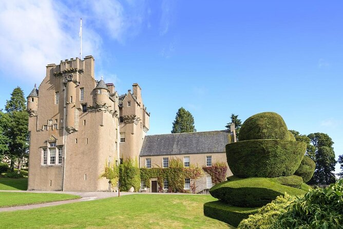 Aberdeen & Shire Castle & Distillery Private Group one Day Tour - A Private Day Through Aberdeenshire