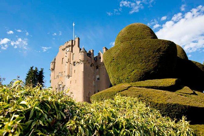 Aberdeenshire Private Half Day Castle & Historic Building Tour - Old Aberdeen changes castles for old streets