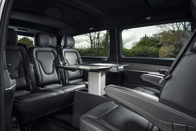 Arrival Transfer: Airport EDI to Edinburgh by Luxury Van - Key points at a glance