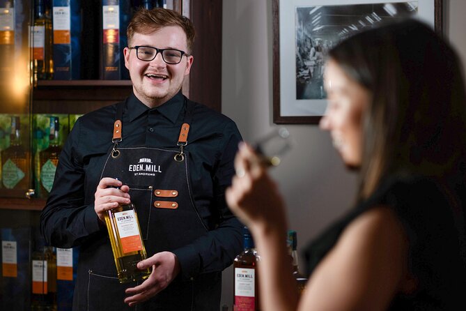 Barrel-top whisky tasting in St Andrews - The highball sets an easy tone