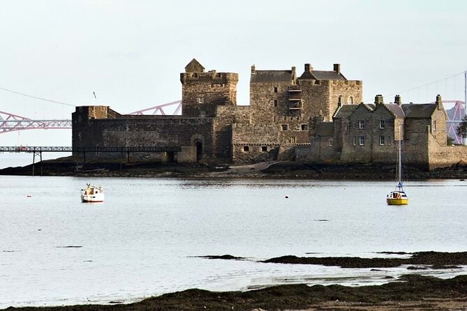 Blackness & Stirling Castle, Wallace Monument Private Tour - Four Scottish landmarks in one private day