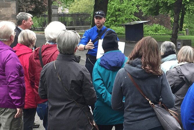 Bonnie Prince Charlie's Edinburgh - An Edinburgh Walking Tour - Robert’s storytelling and the value of a private group