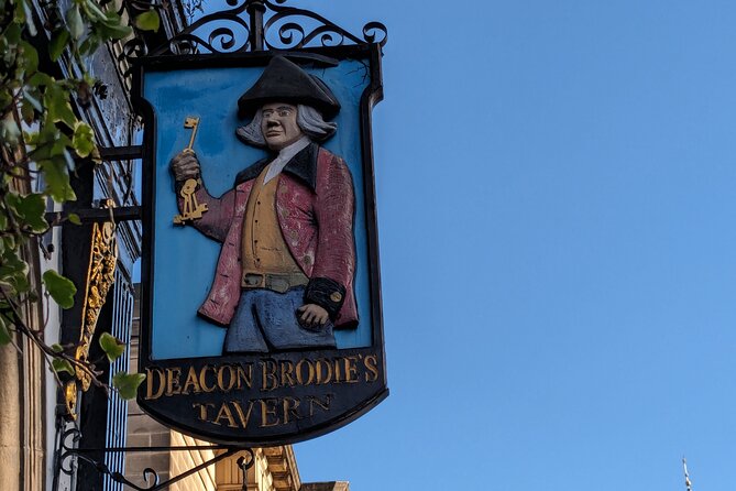 Dark History and Ghost Tour of Edinburgh - Grassmarket, executions, and Maggie Dickson