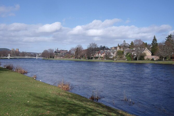 Discovering Inverness: A Self-Guided Audio Tour of the Capital of the Highlands - Following the River Ness