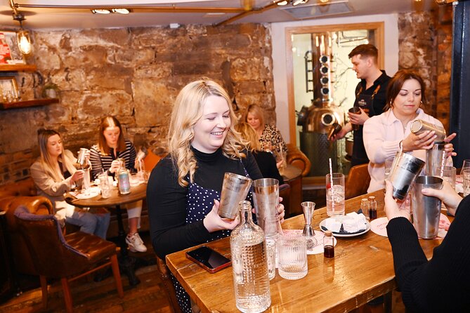 Eden Mill Edinburgh Love Gin Cocktail Masterclass - Why the group size makes a difference