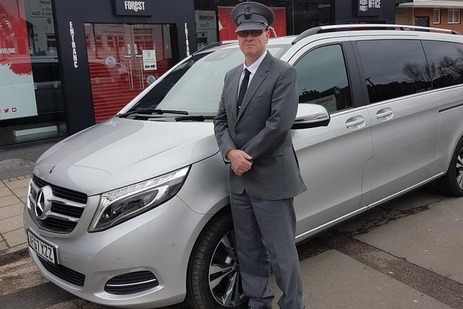 Edinburgh Airport to Glasgow City Chauffeured Hire Driver - Who gets the best value from the $270.18 fare