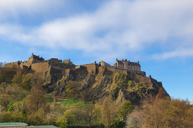 Edinburgh Castle Highlights Tour with Tickets, Map, and Guide - St. Margaret’s Chapel, Edinburgh’s oldest building