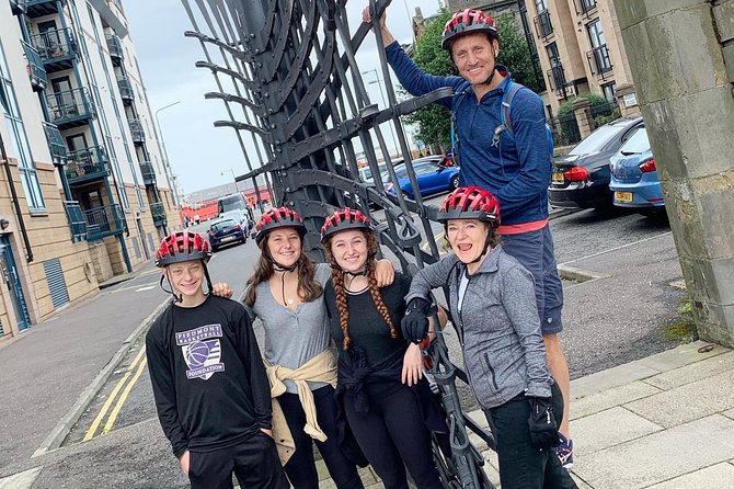 Edinburgh City Bike Tour - Choice of E-Bike or Manual - Choosing an e-bike or a manual bicycle
