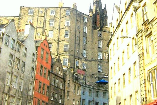 Edinburgh City Walking Tour, Discover Old Town, Royal Mile with a Local Expert! - Group size, walking comfort, and weather
