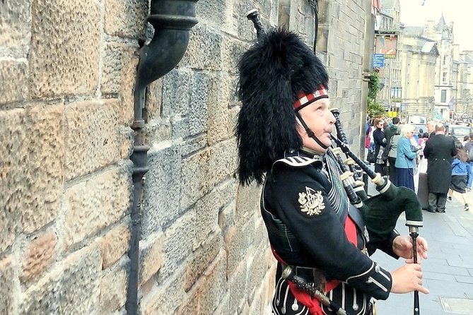 Edinburgh City Walking Tour, Discover Old Town, Royal Mile with a Local Expert! - Who will get the most from this walk