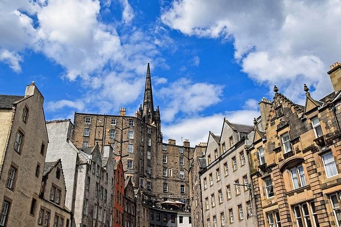 Edinburgh Custom Private Tour with a Local, see the city unscripted - The Real Mary King’s Close and Edinburgh’s underground stories