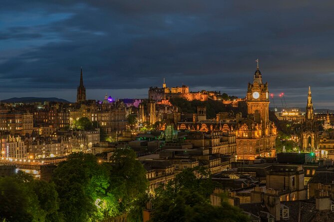 Edinburgh Ghost Tour: Mysteries, Legends and Murders - The guide makes a real difference