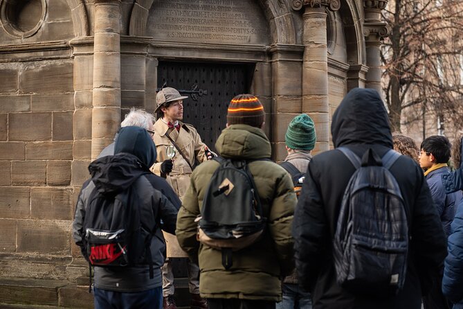 Edinburgh Historical Gems Tour with Whisky & Local Flavours - Why this Edinburgh walk works