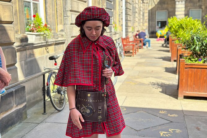 Edinburgh Historical Gems Tour with Whisky & Local Flavours - What the $55.24 price gives you