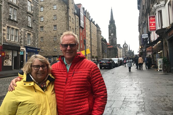 Edinburgh Like a Local: Private & Personalized Experience (3 hrs) - Whisky stories along Old Town streets