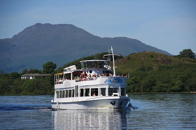 Edinburgh: Loch Lomond, Stirling Castle and the Kelpies Day Tour - The road past Callander and Doune Castle