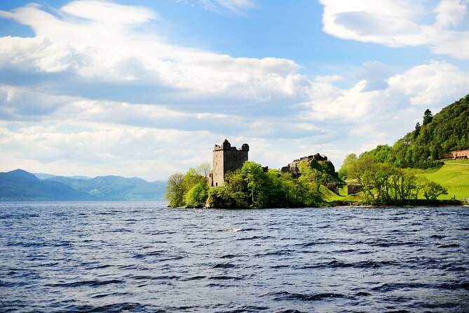 Edinburgh: Loch Ness & Highlands Privately Guided Luxury Day Tour - Glencoe brings beauty and a grim story