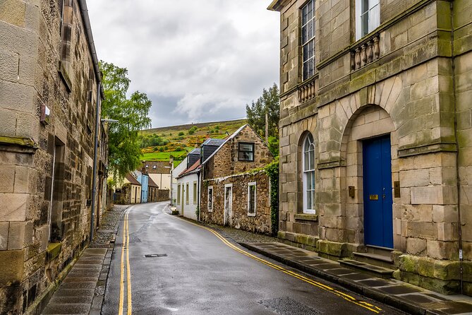 Edinburgh: Mary Queen of Scots Privately Guided Luxury Day Tour - Stirling Castle and Mary’s royal childhood