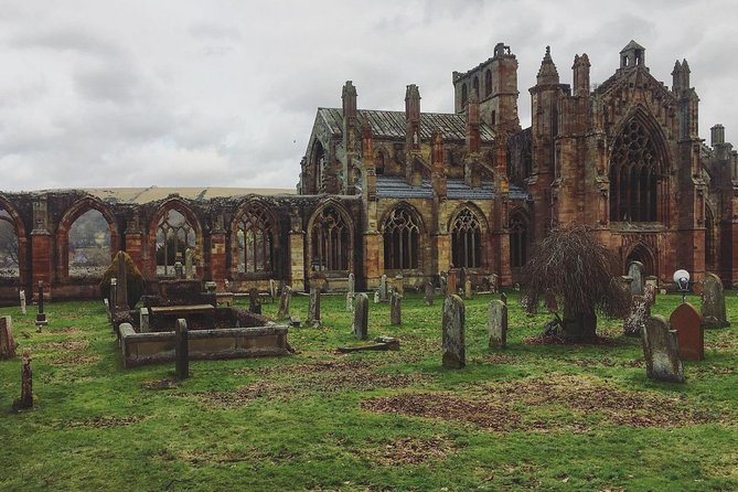 Edinburgh: Rosslyn Chapel, the Borders & Glenkinchie Distillery - Why this Lowland day trip works