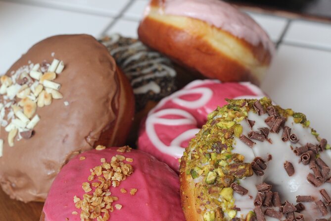 Edinburgh’s Donut & Pastry Experience with Underground Donut Tour - The dark stories between pastry stops