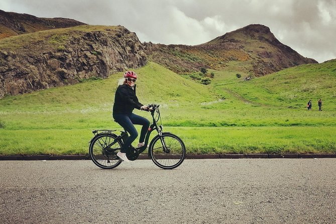 Edinburgh Sky to Sea Bike or E-Bike Tour with Transfer by TBC - From the ancient route to Edinburgh University