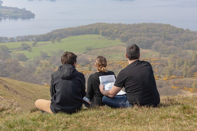 Edinburgh: Stirling Castle & Loch Lomond Private Luxury Day Tour - Stirling Castle gives the day its royal center
