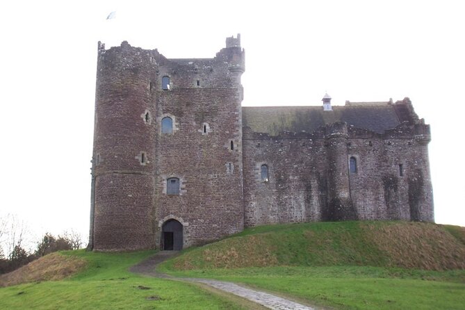 Edinburgh to Inverness Private Transfer with Tour on the way - Pickup in Edinburgh and the private minivan