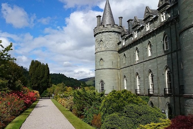 Edinburgh: West Highland Lochs, Mountains & Castles - The Green Welly Stop adds a practical break