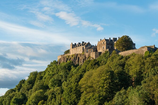 Edinburgh: West Highlands Privately Guided Day Tour in Luxury MPV - Stirling Castle from the road