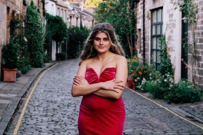 Elegant Professional Private Photoshoot Tour in Edinburgh