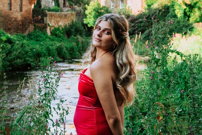 Enchanted Professional Private Photoshoot Tour in Edinburgh - The Royal Mile and your weekday choice