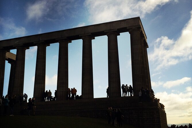 Enchanting Edinburgh: Half-Day Walking Tour with Local Guide - Timing, meeting point, and walking demands