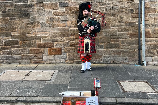 English Speaking Homestay Exploring Edinburgh and National Parks - Who will enjoy this most