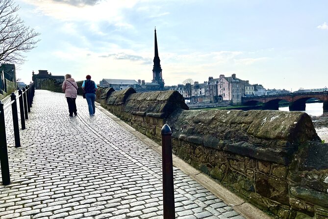 Escape Burns' Hame Toun: Outdoor Puzzle Game in Ayr - Newmarket Street and the game element