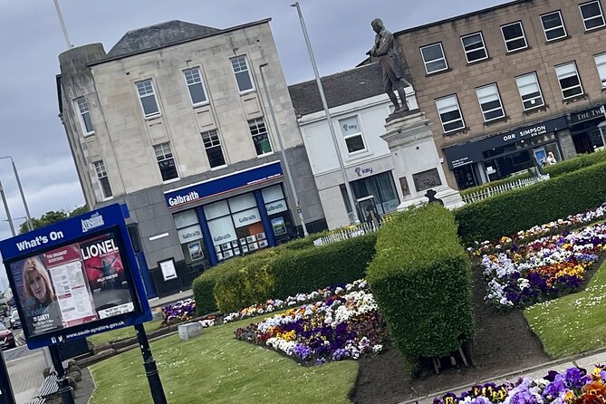 Escape Burns' Hame Toun: Outdoor Puzzle Game in Ayr - Crossing the River Ayr at New Bridge