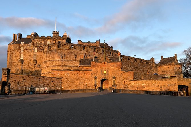 Essential Walking Tour of Edinburgh's Old Town - Greyfriars begins with Edinburgh’s darker side