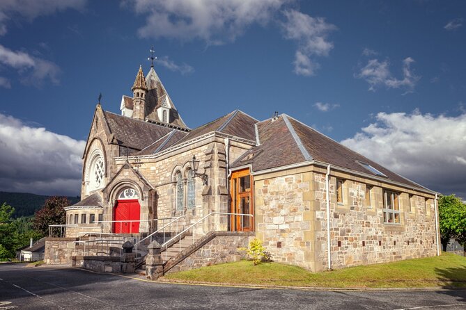 Exclusive Loch Ness & Glencoe Private Tour - Loch Ness: three hours with a famous legend
