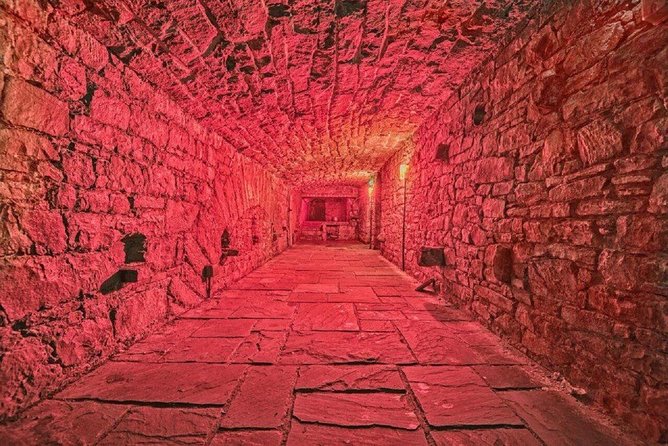 Ghost Tour in Spanish - Price, time, and the value of a small group