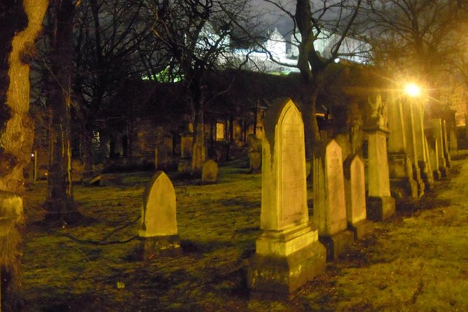 Ghosts, Mysteries, and Witches Tour - Niddry Street and the South Bridge Vaults