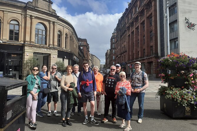Glasgow City Centre Walking Tour with Local Guide - What the guides add to the experience