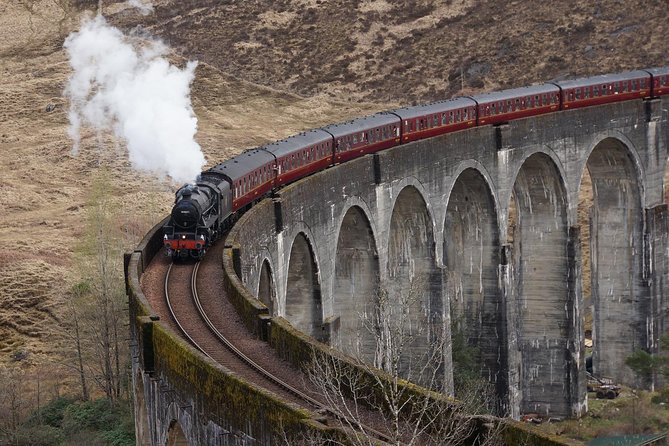 Glasgow: Eilean Donan, Loch Ness & Glenfinnan - 2 Day Tour - Fort Augustus and the edge of Loch Ness