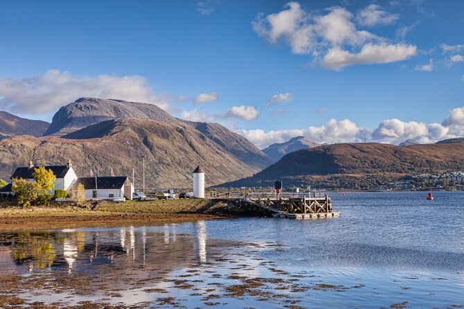Glasgow: Glenfinnan, Fort William and Glencoe Adventure - The driver-guide can make or break the day