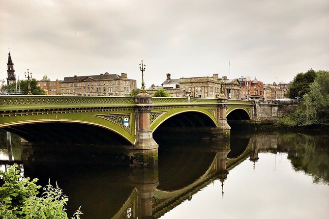 Glasgow in a Day: Family-friendly Private Day Tour from Edinburgh - Barras Market and Glasgow’s street-level character