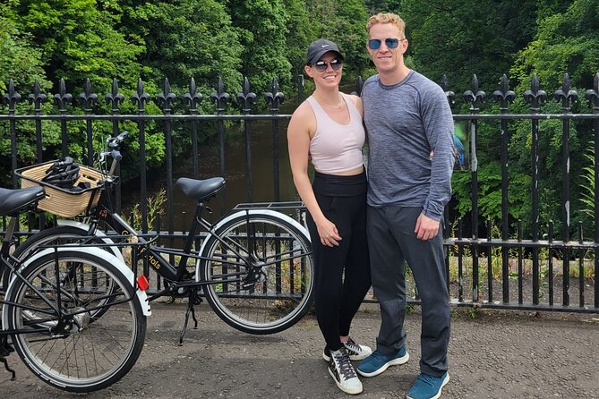 Glasgow Private Bike Tour: Highlights & Hidden Gems - Kelvingrove in a 15-minute glimpse