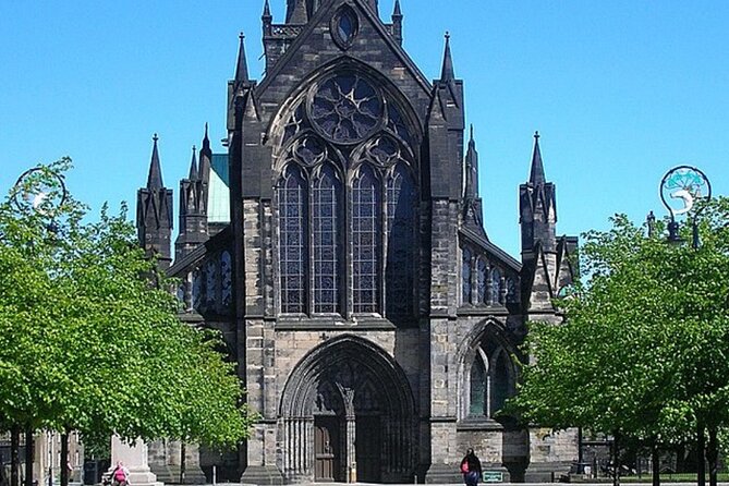 Glasgow Private Self-Guided Tour - Glasgow’s murals and the University of Strathclyde