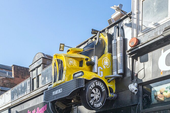 Glasgow's Music Mile Walking Tour - A proper pause at Nice ’n’ Sleazy