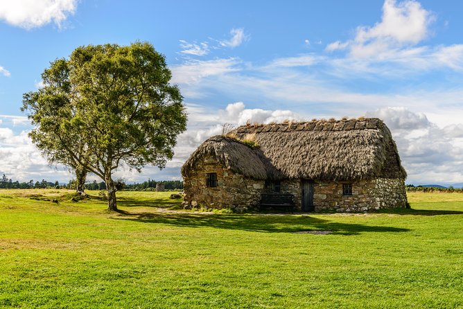 Glen Affric & Culloden Tour from Inverness Including Admissions - The coach, walking level and what to pack